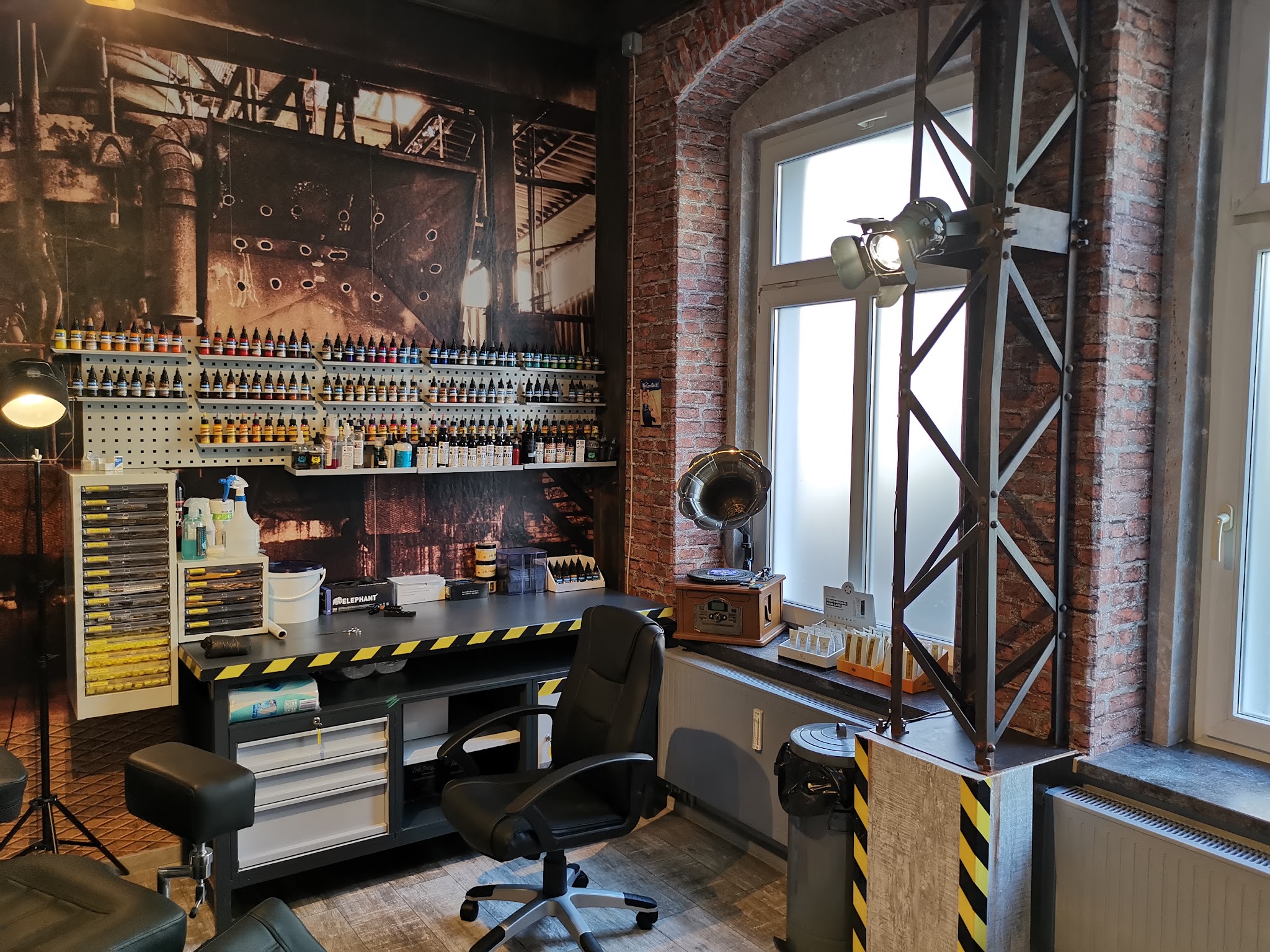 IronPainT Tattoo-Studio Innenraum in Bautzen